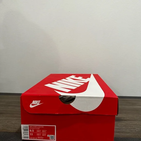 Nike Dunk High Retro Size: Men’s 9.5 Color: White and Black